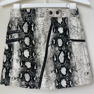 Princess Polly Alita Asymmetrical Snake Skin Print Mini Skirt Size 0